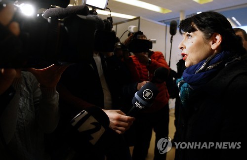비르기타 존스도티르 해적당 의원