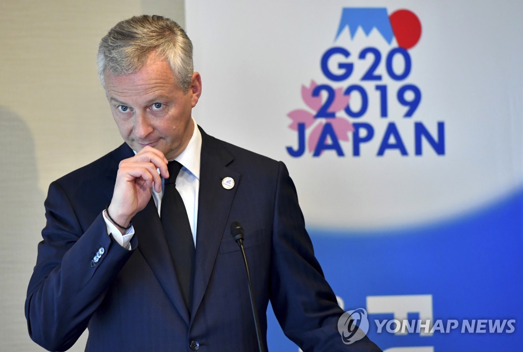 지난 9일 일본 후쿠오카 G20 재무장관 회의에 참석한 프랑스의 브뤼노 르메르 재정경제부 장관 [AP=연합뉴스] 