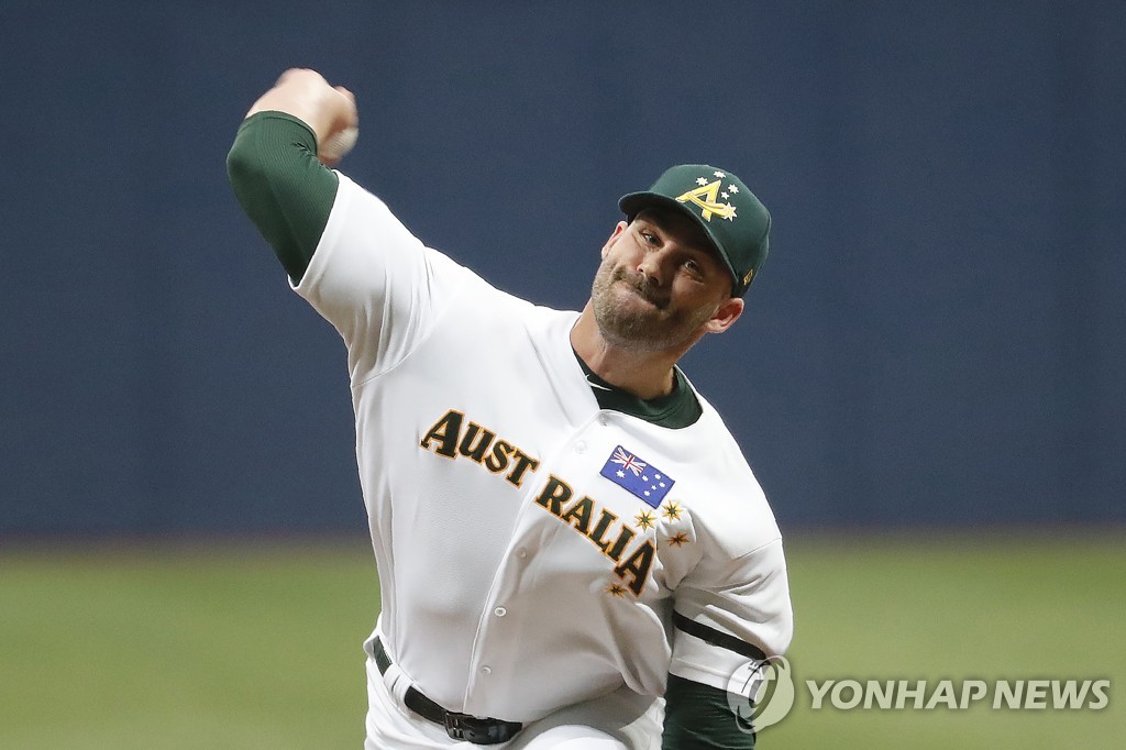 In this Associated Press photo, Timothy Atherton of Australia throws against Canada during the top of the first inning of the Group C game at the Premier12 at Gocheok Sky Dome in Seoul on Nov. 8, 2019. (Yonhap)