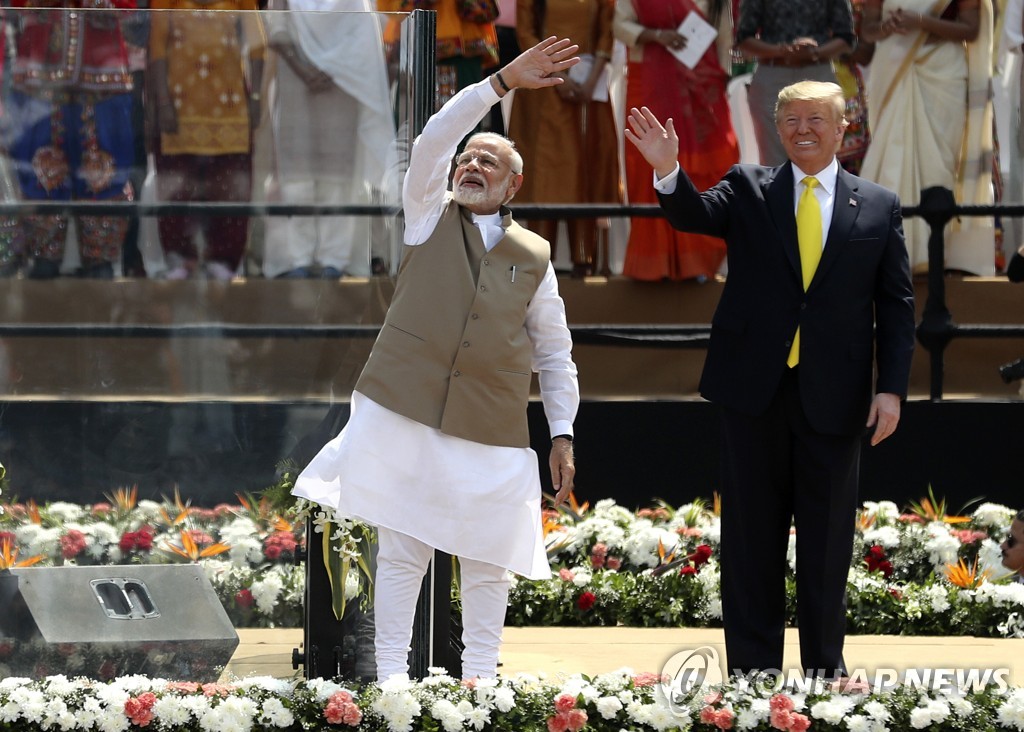 India Namaste Trump