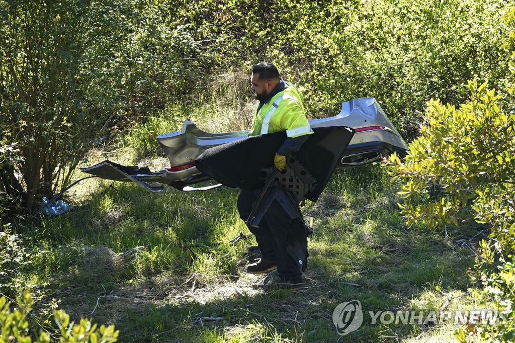 Tiger Woods Vehicle Crash