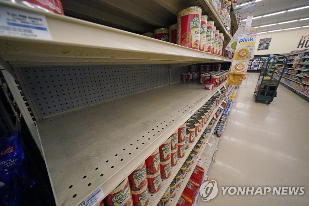 Virus Outbreak Groceries