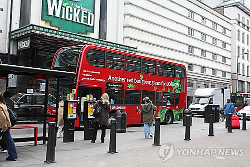 런던의 명물 이층버스
