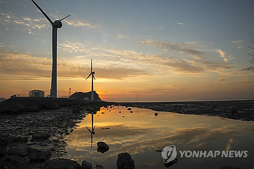 안산 누에섬 풍력발전기