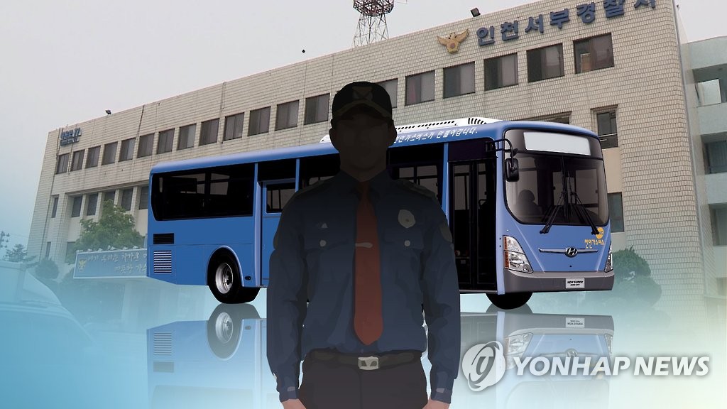 이번엔 버스서 음란행위…"경찰 기강해이 도 넘어"(CG)