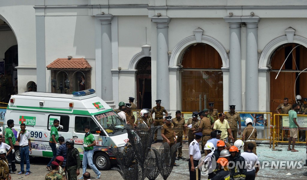 SRI LANKA-BOMBINGS-CHURCH-HOTEL