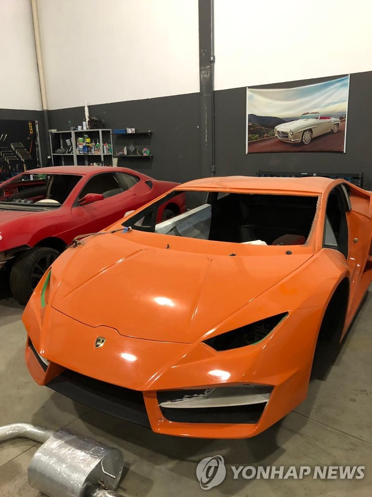 BRAZIL-ITALY-AUTO-REPLICA-SEIZURE