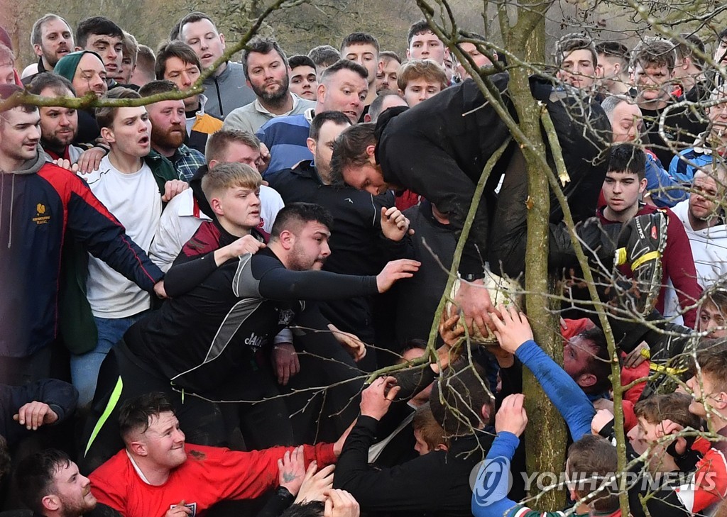 BRITAIN-LIFESTYLE-CULTURE-SPORT-SHROVETIDE
