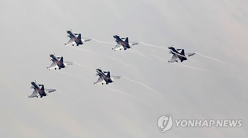 중국 공군의 주력 전투기 젠(殲)-10. (EPA=연합뉴스 자료사진)