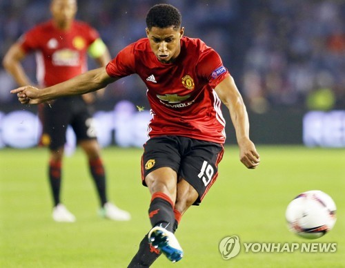 '래시퍼드 결승골' 맨유, 유로파 4강 1차전 1-0 승리 - 1