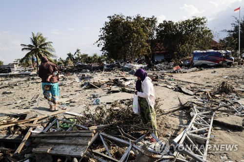 인도네시아서 규모 7.5 강진·쓰나미로 대규모 피해발생