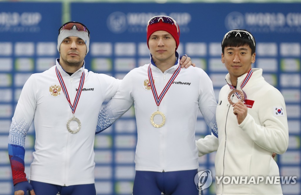 남자 500m 시상대에 오른 김준호