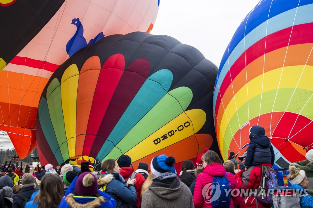 SWITZERLAND HOT AIR BALLON