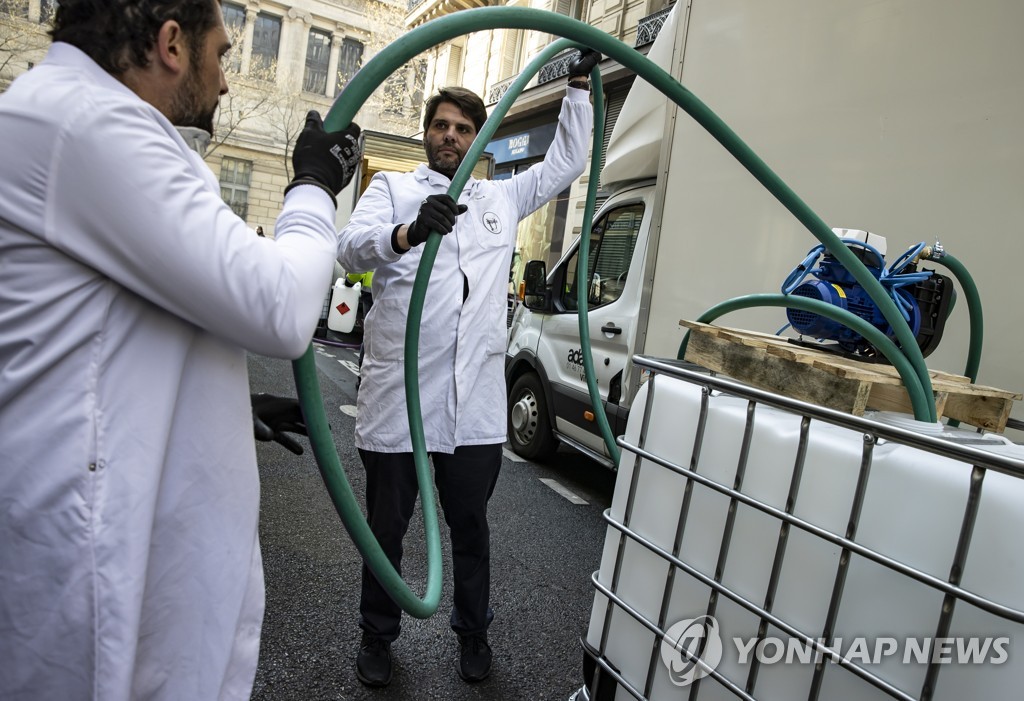 FRANCE PANDEMIC CORONAVIRUS COVID-19