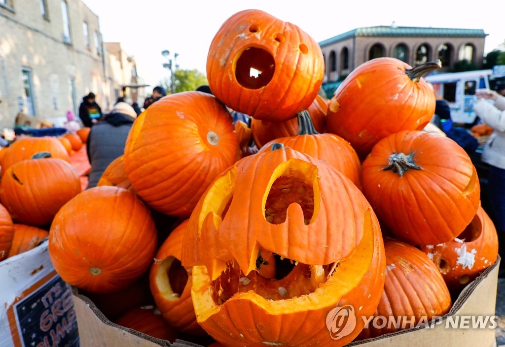 U.S.-ILLINOIS-HIGHWOOD-PUMPKIN-FESTIVAL