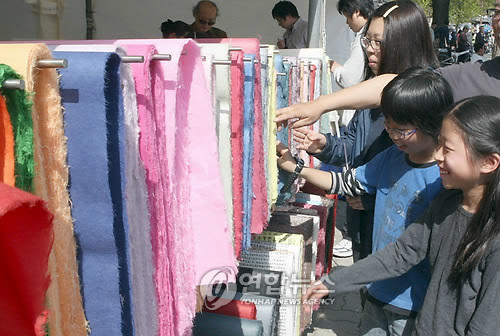 전주한지문화축제(연합뉴스 자료사진)