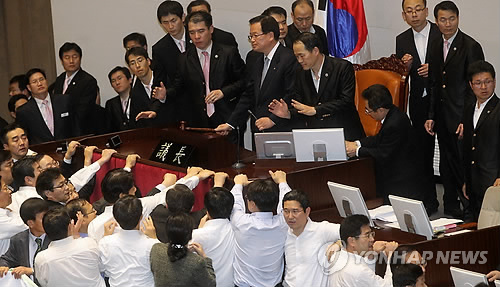 국회, 새해 예산안 전격처리