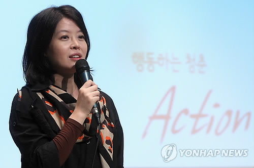 배우 김여진