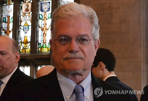 브루스 커밍스 교수(연합뉴스 자료사진)
