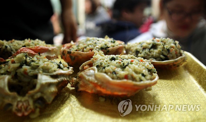게딱지 게살 볶음밥
