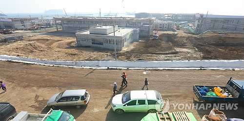 연말 완공 앞둔 해군기지 공사현장