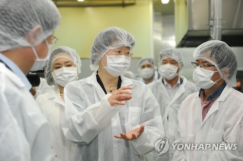 김승희 식약처장, ㈜현대 푸드시스템 식품 안전관리 점검
