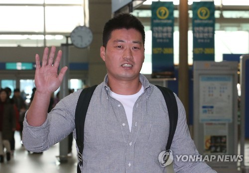 출국 인사하는 오승환