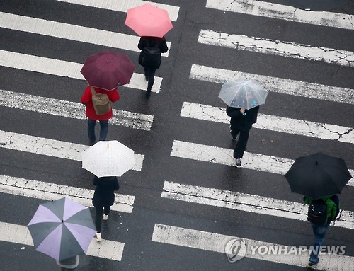비 내리는 서울