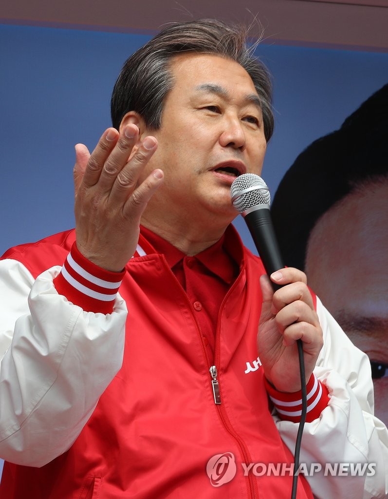 김무성 "식물정부·식물대통령 막고 새누리 지켜달라" - 2