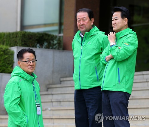 국민의당 중진들의 대화