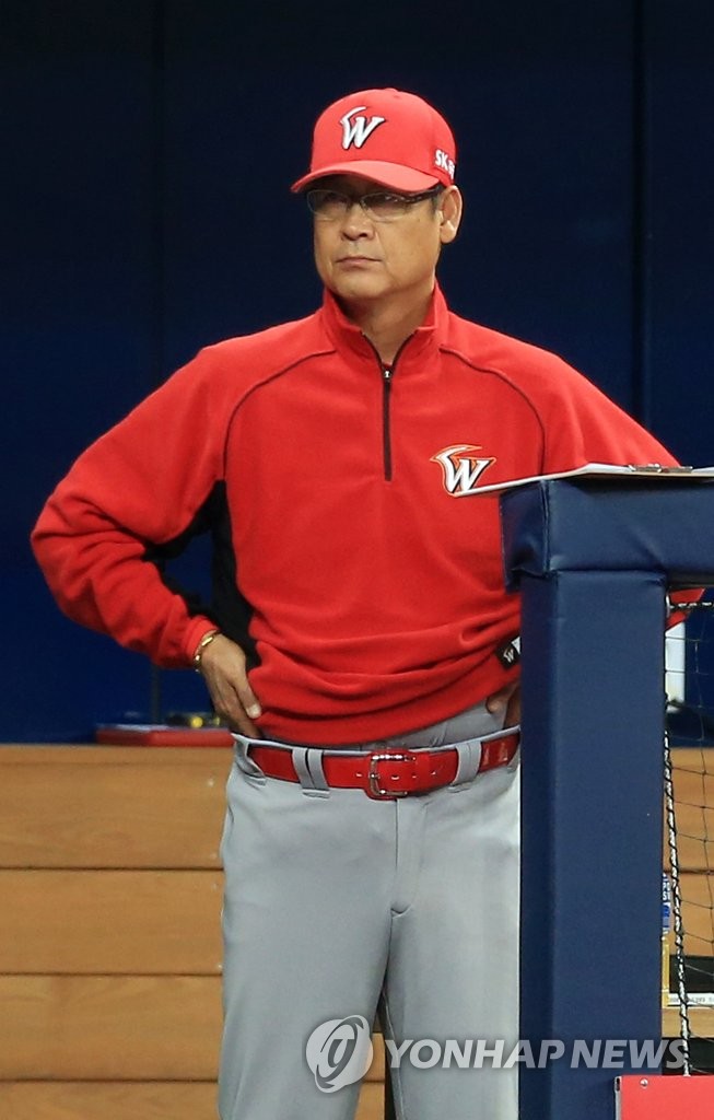 SK 김용희 감독