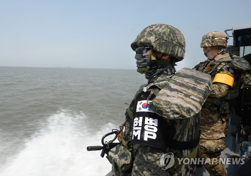 합참 "한강하구 퇴거작전에 中어선 北연안으로 도주"(종합) - 4