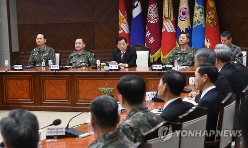 軍 지휘관들 "안보상황 엄중" 한목소리…'최순실게이트' 여파(종합) - 2