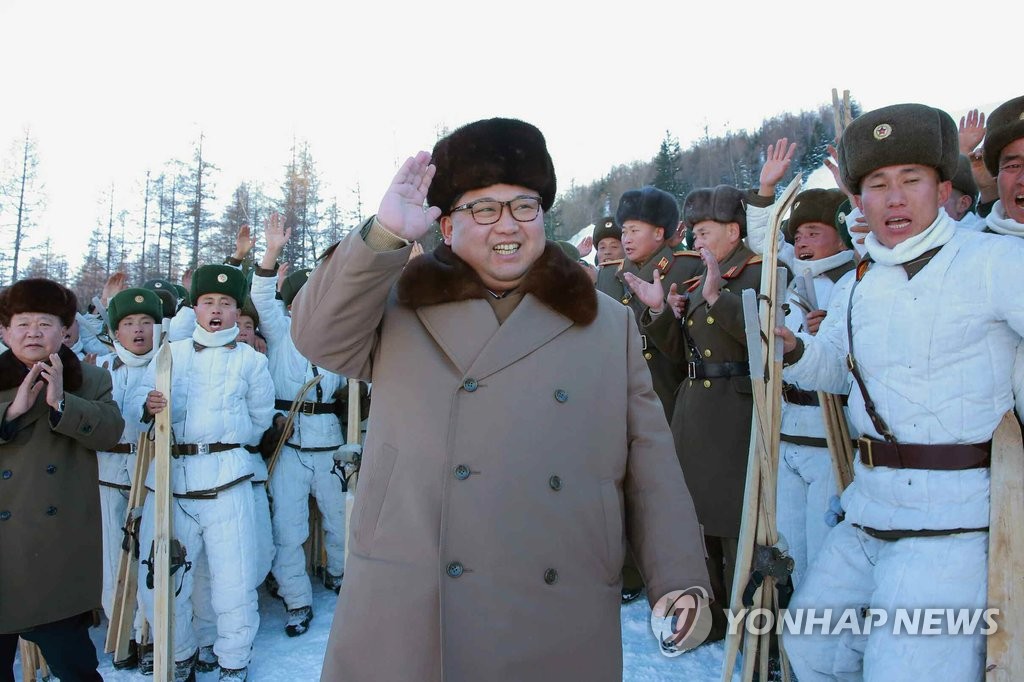 北김정은, 산악보병부대 스키훈련 참관