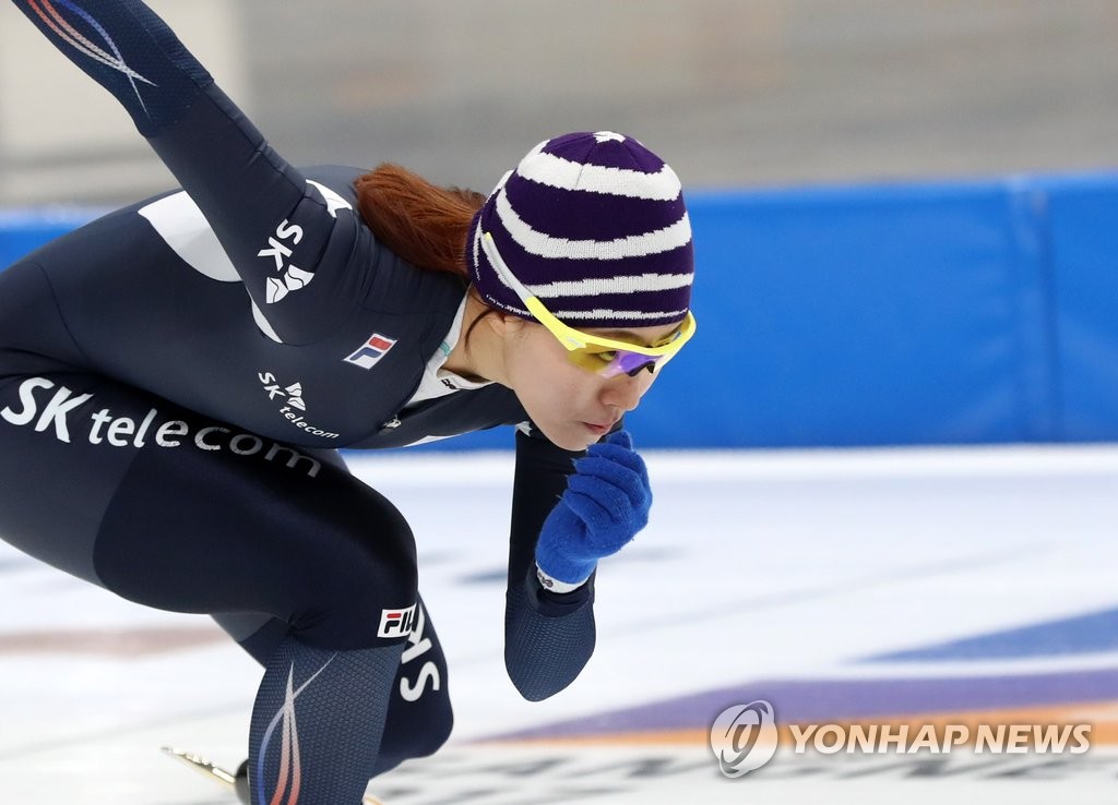 강릉 오발서 훈련하는 이상화