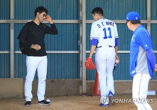 박찬호, 이대은에 조언