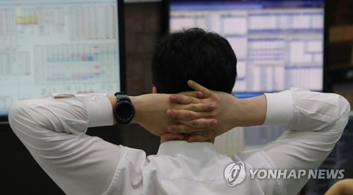 코스피 2,160선도 '흔들'…외인·기관 동반 '팔자'