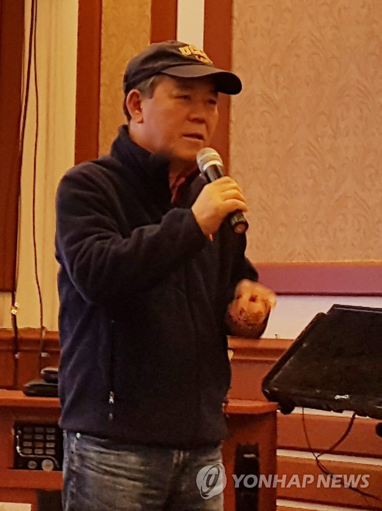 강연하는 김평우 변호사