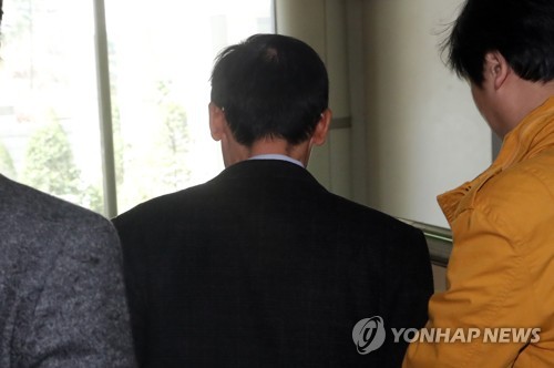 증인으로 나온 더블루케이 건물관리인