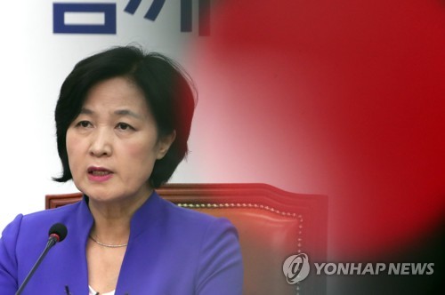 추미애 "'김상조 때리기' 뒤에 재벌 있다는 얘기…사실이면 손 떼라"