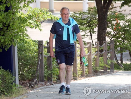 경질된 슈틸리케