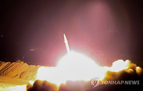 이란, 시리아로 미사일 발사…"IS 테러 보복"
