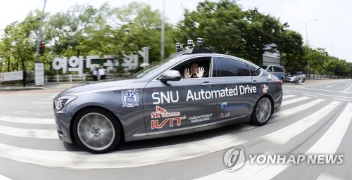 도심 일반도로 달리는 자율주행차