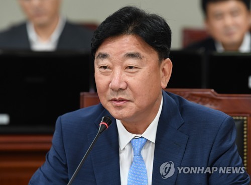 김석진 방통위 상임위원
