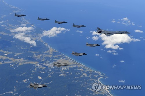 F-35B 스텔스기 4대·B-1B 2대 동시 한반도출격