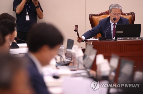 교문위 전체회의