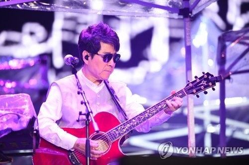 50주년 공연 하반기 투어 시작한 조용필