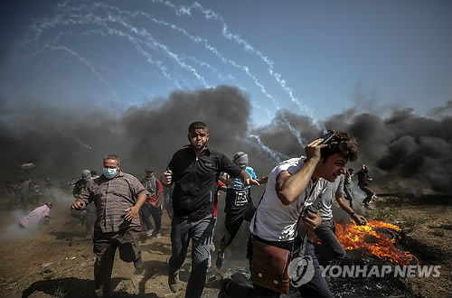 이스라엘軍, 팔레스타인 시위대 진압…"3명 사망·525명 부상"