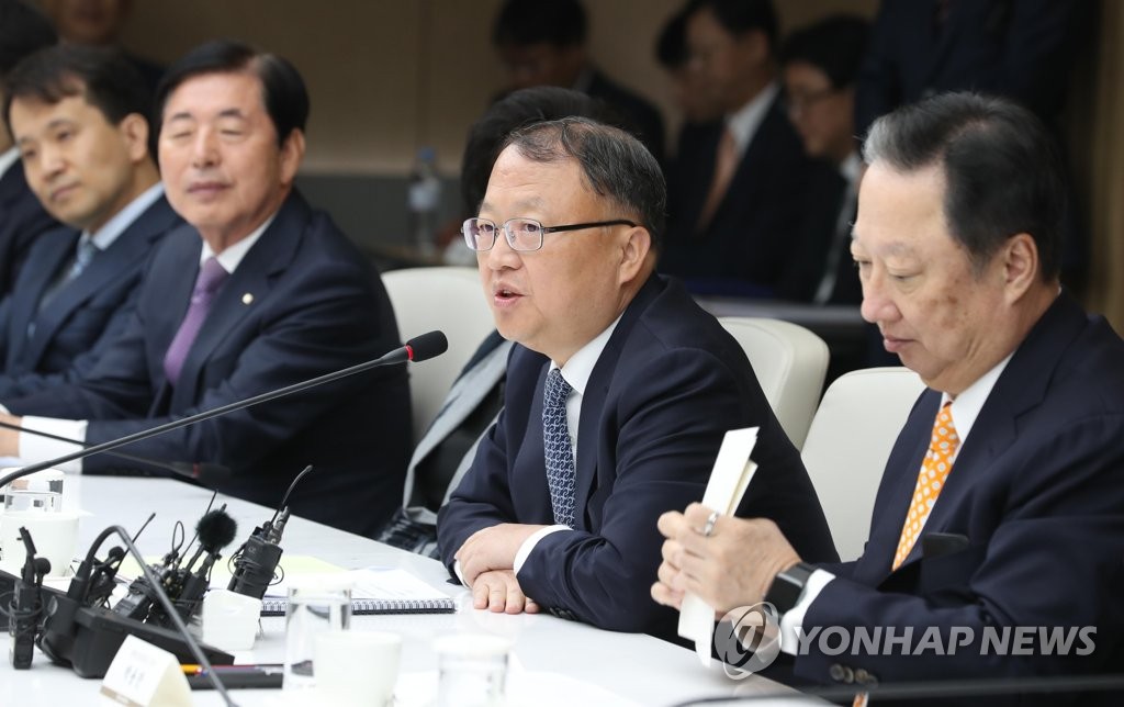 인사말 하는 한승희 국세청장