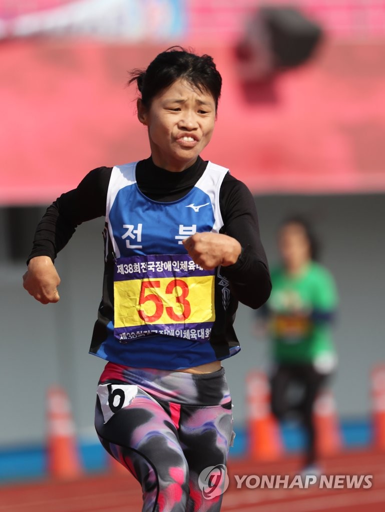 전민재, 육상 15년 연속 3관왕 독주